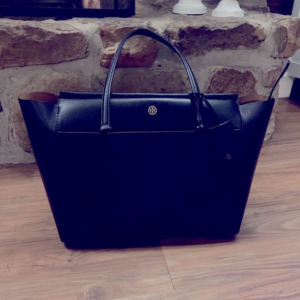 Tory Burch Robinson Tote